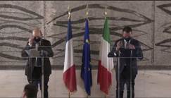 Libia, Le Drian: Italia e Francia sono sulla stessa linea